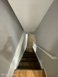 2803 Indiana Ave photo'