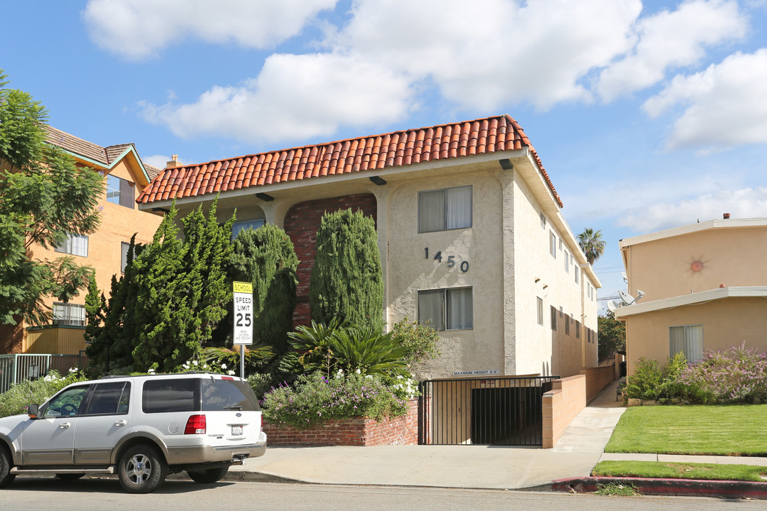 1450 S Centinela Ave in Los Angeles, CA - Foto de edificio