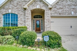 16802 Village View Trail in Sugar Land, TX - Building Photo - Building Photo