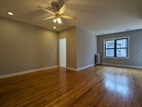 4612 N Wolcott Ave, Unit 3S in Chicago, IL - Building Photo - Building Photo