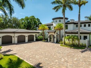 6080 SW 104th St in Miami, FL - Building Photo - Building Photo