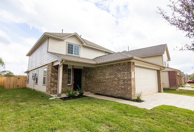 2513 N Lina Ct in Conroe, TX - Foto de edificio - Building Photo