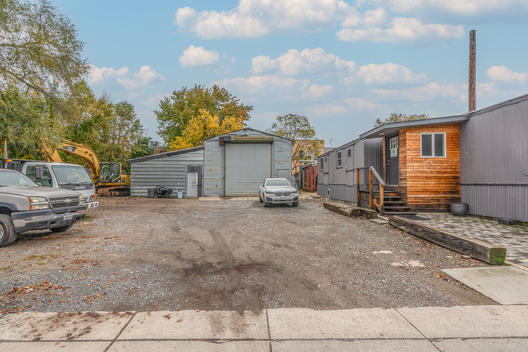 56 Coffey St in Brooklyn, NY - Building Photo