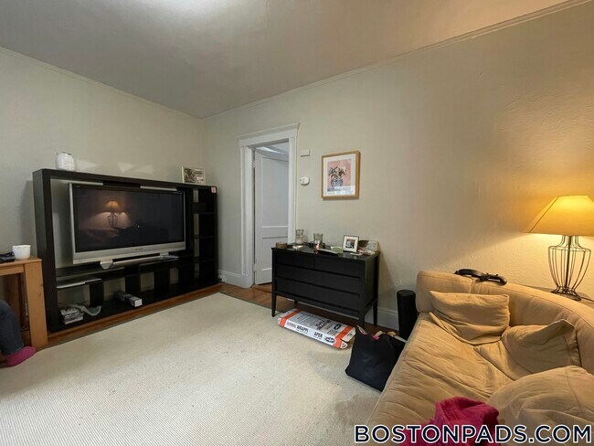 1167 Boylston St in Boston, MA - Building Photo - Building Photo