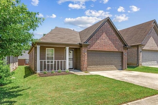 5569 Falling Bark Dr