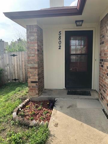 5802 Falconcrest Dr in Arlington, TX - Building Photo - Building Photo