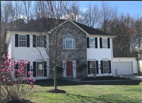6600 Barkley Farm Rd in Huntersville, NC - Building Photo