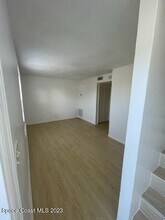 2276 W New Haven Ave in West Melbourne, FL - Building Photo - Building Photo