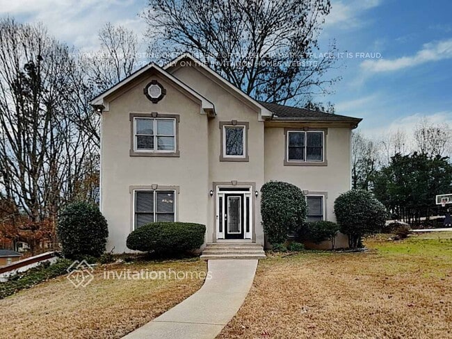 property at 2075 Ivy Ln