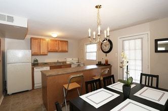 Greenville Place in Wilmington, DE - Foto de edificio - Interior Photo