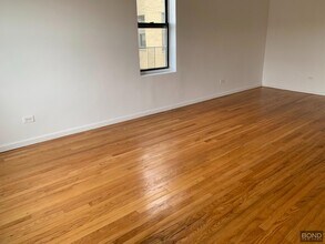 23-35-35 Broadway, Unit 6L in Queens, NY - Building Photo - Building Photo
