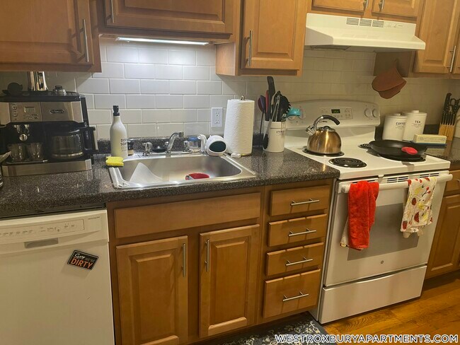 property at 1799 Centre St