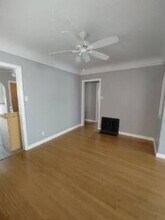 243 1/2-169-162 Park Ave in Long Beach, CA - Building Photo - Building Photo