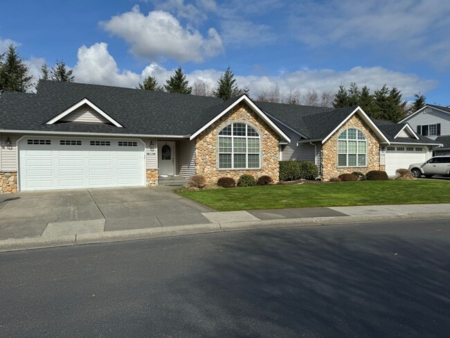 2225 James Cir in Lynden, WA - Building Photo - Building Photo