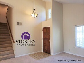 517 Mesa Verde Pl in Pleasant Hill, CA - Building Photo - Building Photo