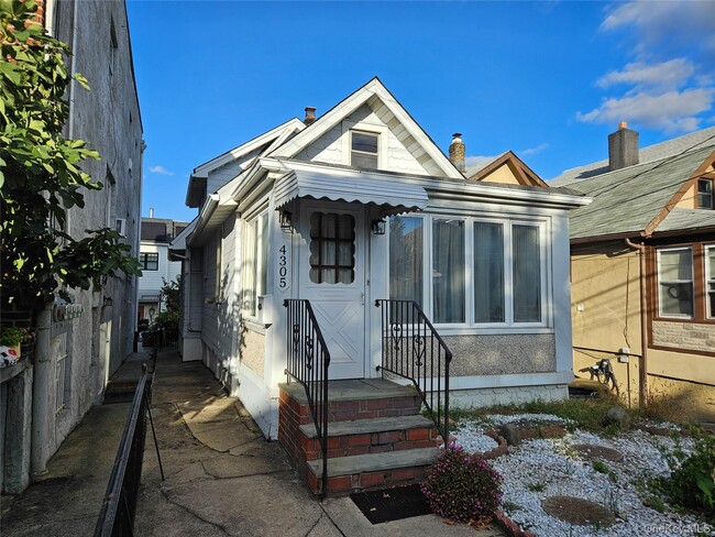 property at 43-05-43-21 21st Ave