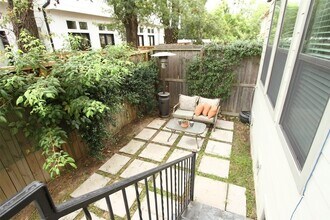 5525 Kiam St in Houston, TX - Building Photo - Building Photo