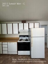 265 E Sunset Way in Issaquah, WA - Building Photo - Building Photo