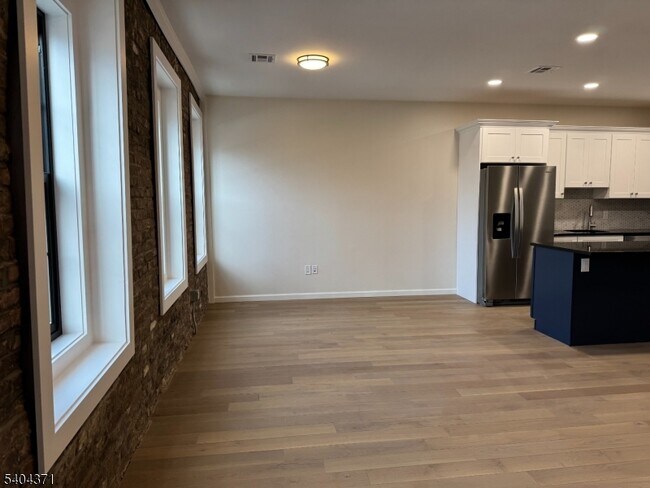 188 Heckel St in Belleville, NJ - Building Photo - Building Photo