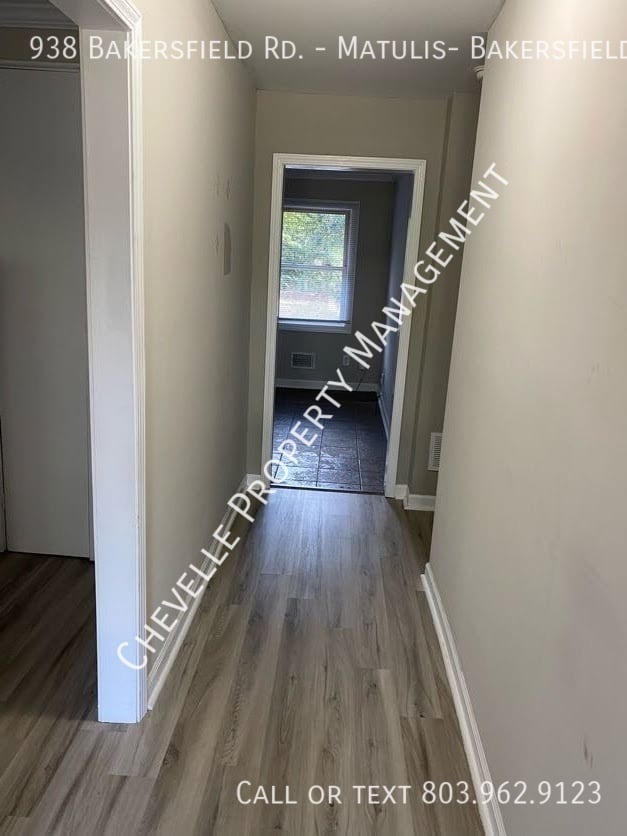 938 Bakersfield Rd