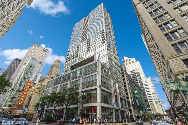property at 8 E Randolph St