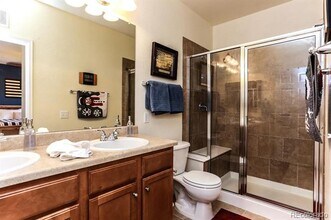 16700 Las Ramblas Lane, Unit L in Parker, CO - Foto de edificio - Building Photo