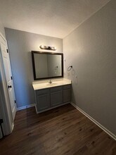 826 Oakbrook Pl in Manhattan, KS - Building Photo - Building Photo