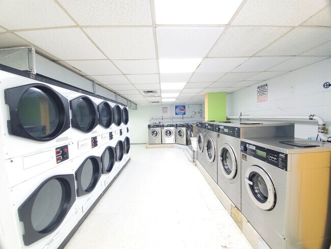 488 W State St in Trenton, NJ - Building Photo - Building Photo