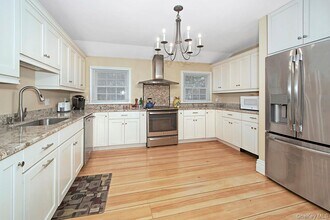 30 Bedford Rd in Armonk, NY - Building Photo - Building Photo