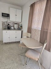 3165 W 2nd Ave, Unit 1 in Hialeah, FL - Building Photo - Building Photo