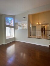 3318 Darby St in Simi Valley, CA - Building Photo - Building Photo