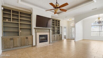 158 Boca Lagoon Dr in Panama City Beach, FL - Foto de edificio - Building Photo
