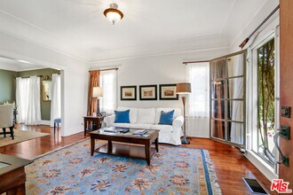 619 N Plymouth Blvd in Los Angeles, CA - Building Photo - Building Photo