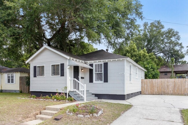 property at 2130 Mississippi Ave