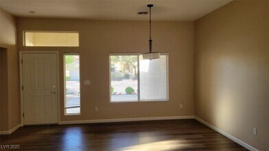 10420 Sawmill Ave in Las Vegas, NV - Building Photo - Building Photo