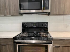 1683 Midtown Pl in Midwest City, OK - Building Photo - Building Photo