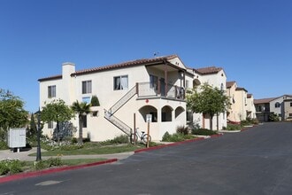 740 Olivera St in Guadalupe, CA - Building Photo - Building Photo