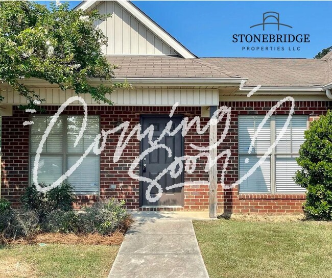 property at 512 Castlebury Ln