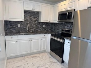 140 Flanders C in Delray Beach, FL - Building Photo - Building Photo
