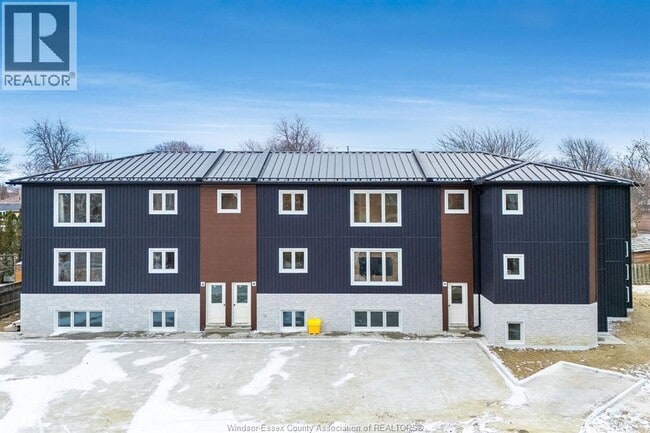 property at 4 Bruce Ave