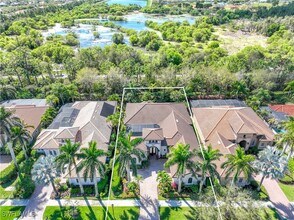 8862 Shenendoah Cir in Naples, FL - Building Photo - Building Photo