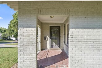 1231 S Richmond Ave in Tulsa, OK - Building Photo - Building Photo