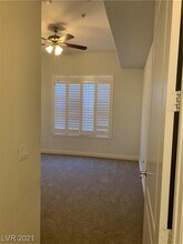 62 E Serene Ave-Unit -110 in Las Vegas, NV - Building Photo - Building Photo