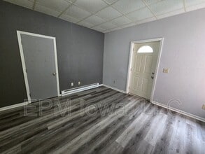 223 Allen St in Waterloo, IA - Building Photo - Building Photo
