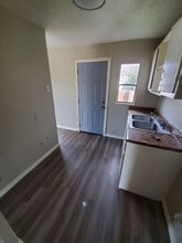 2844 Toluca Ave in Dallas, TX - Building Photo - Building Photo