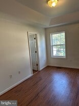 147 Whirlwind Dr in Martinsburg, WV - Building Photo