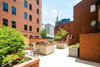 1512 Larimer St in Denver, CO - Foto de edificio - Building Photo