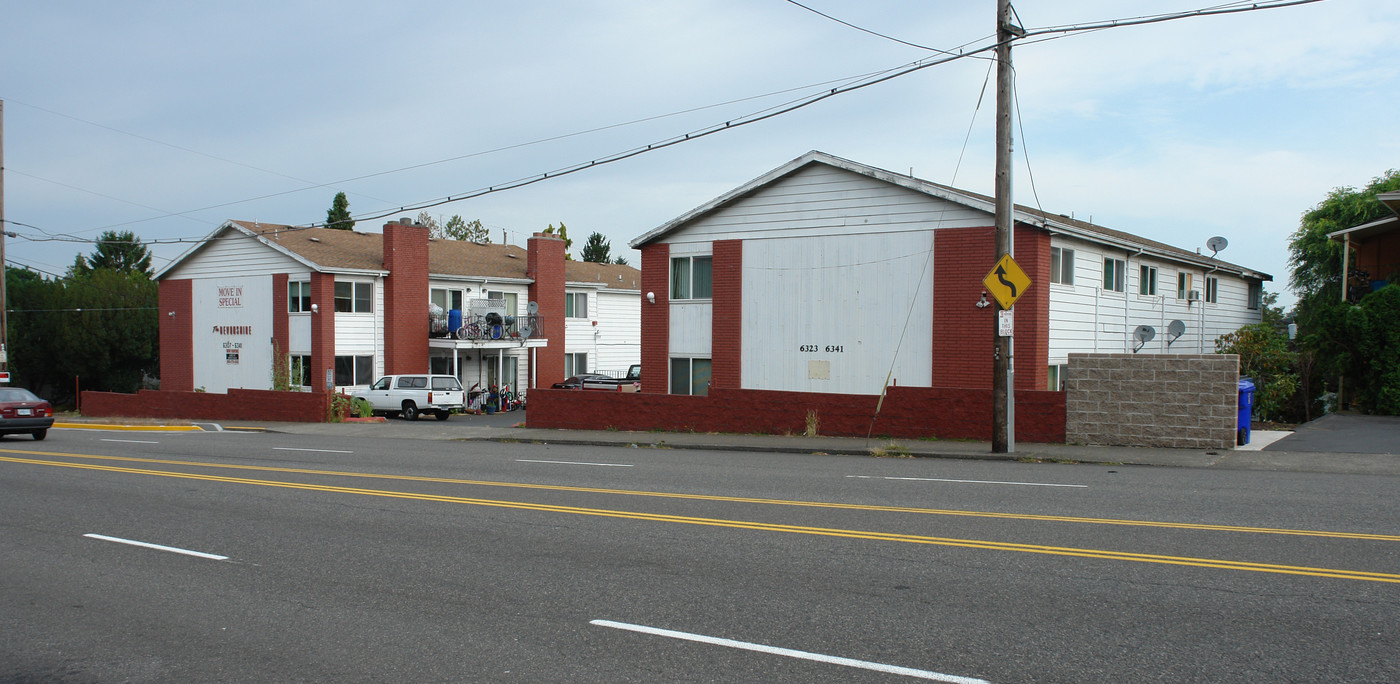 6307-6341 NE Glisan St in Portland, OR - Building Photo