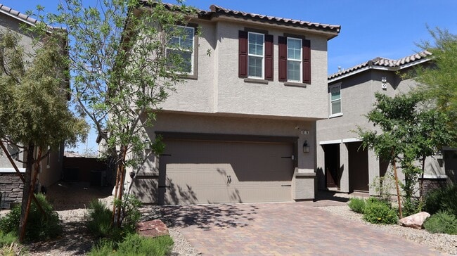 8776 Rio Andir Ave in Las Vegas, NV - Building Photo - Building Photo
