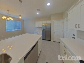 1318 N Parkcrest in Mesa, AZ - Building Photo - Building Photo